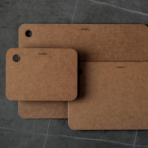 荷蘭 COMBEKK 環保再生紙質砧板（棕色）