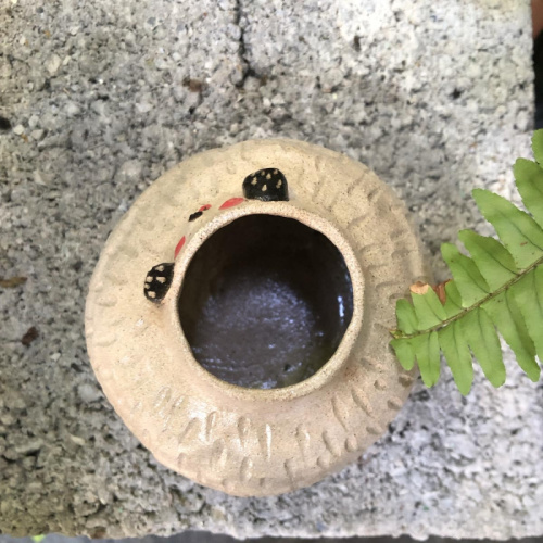 《不拔毛星球》黃土花器（狗狗）