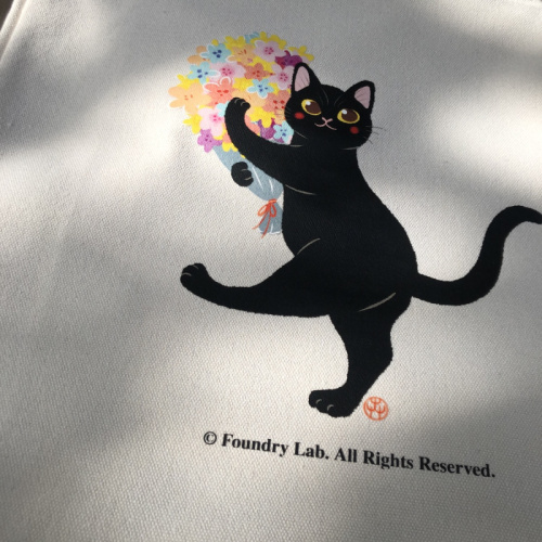 《黑貓捧花》插畫購物提袋