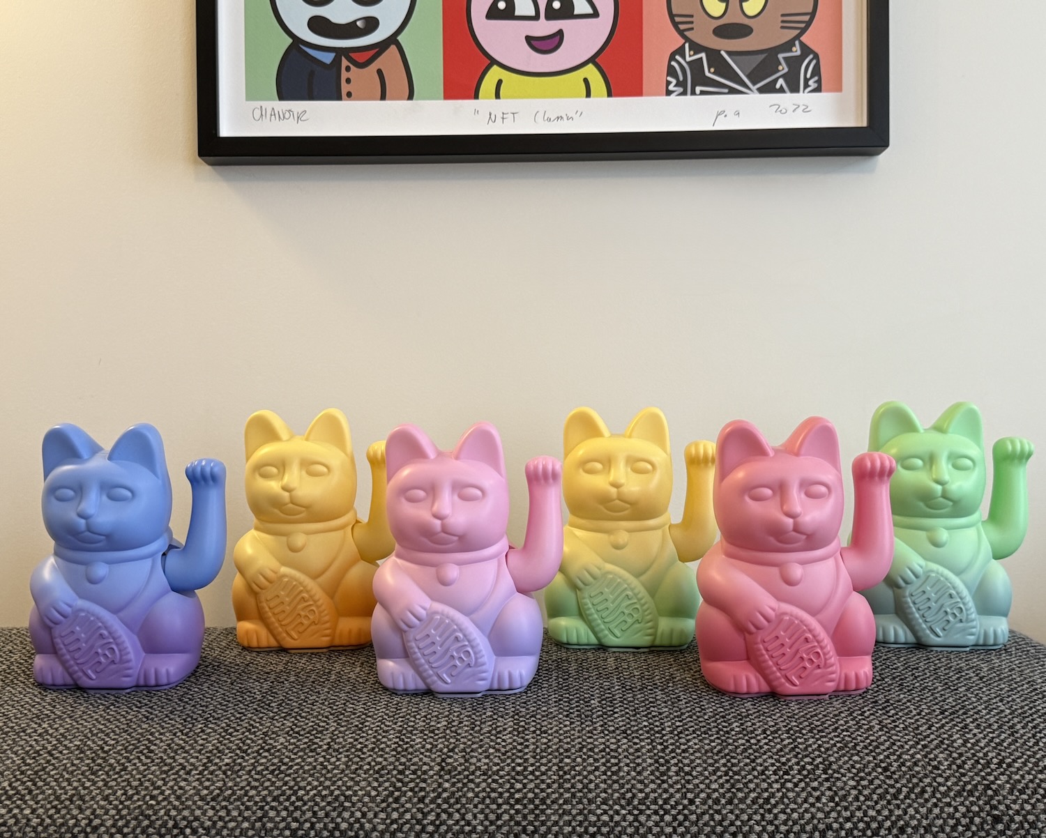 Donkey Double Lucky Cats 雙色幸運招財貓